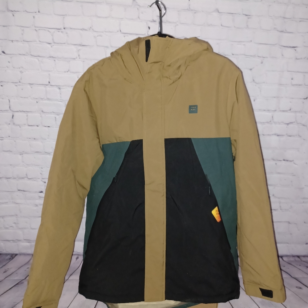 Men's Tan and Black Jacket